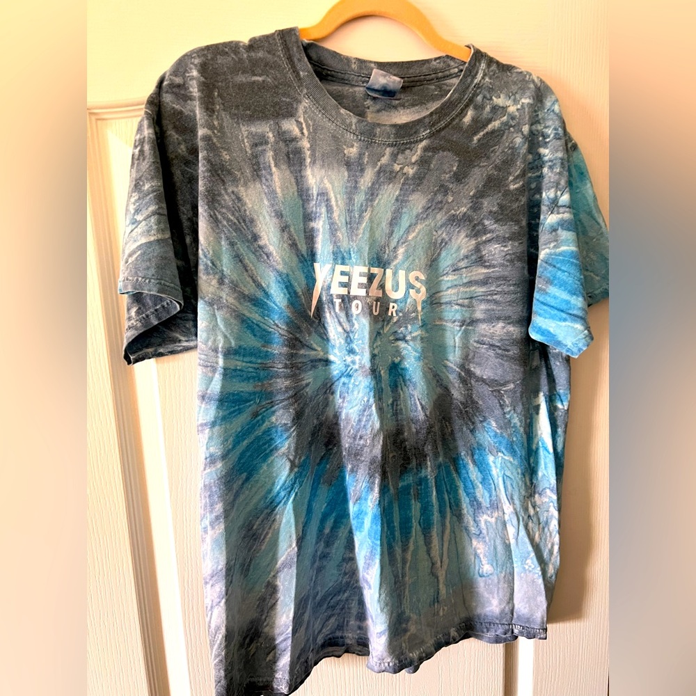 Yeezy Yeezus Tour Shirt